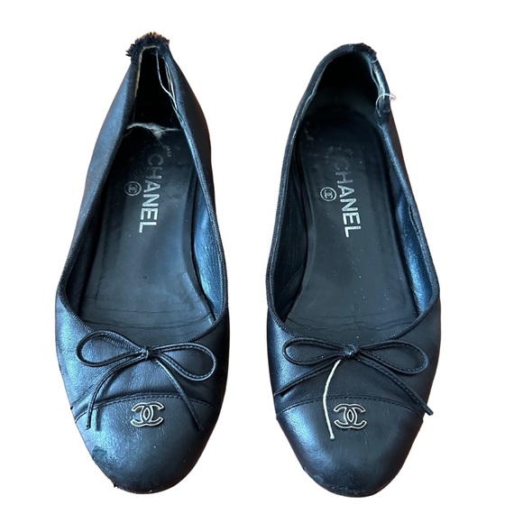 CHANEL Ballet Flats | Size 36.5 - Picture 2 of 13
